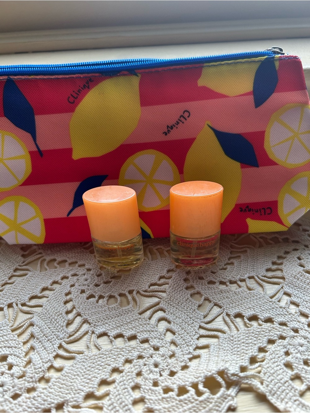 Clinique Makeup Bag and Happy Spray Minis